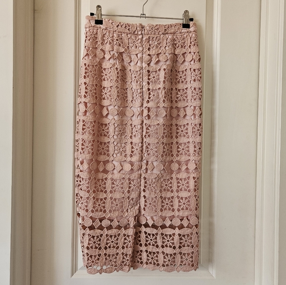 Rachel Parcell Stunning Floral Embroidery Skirt Size S - Picture 6 of 15